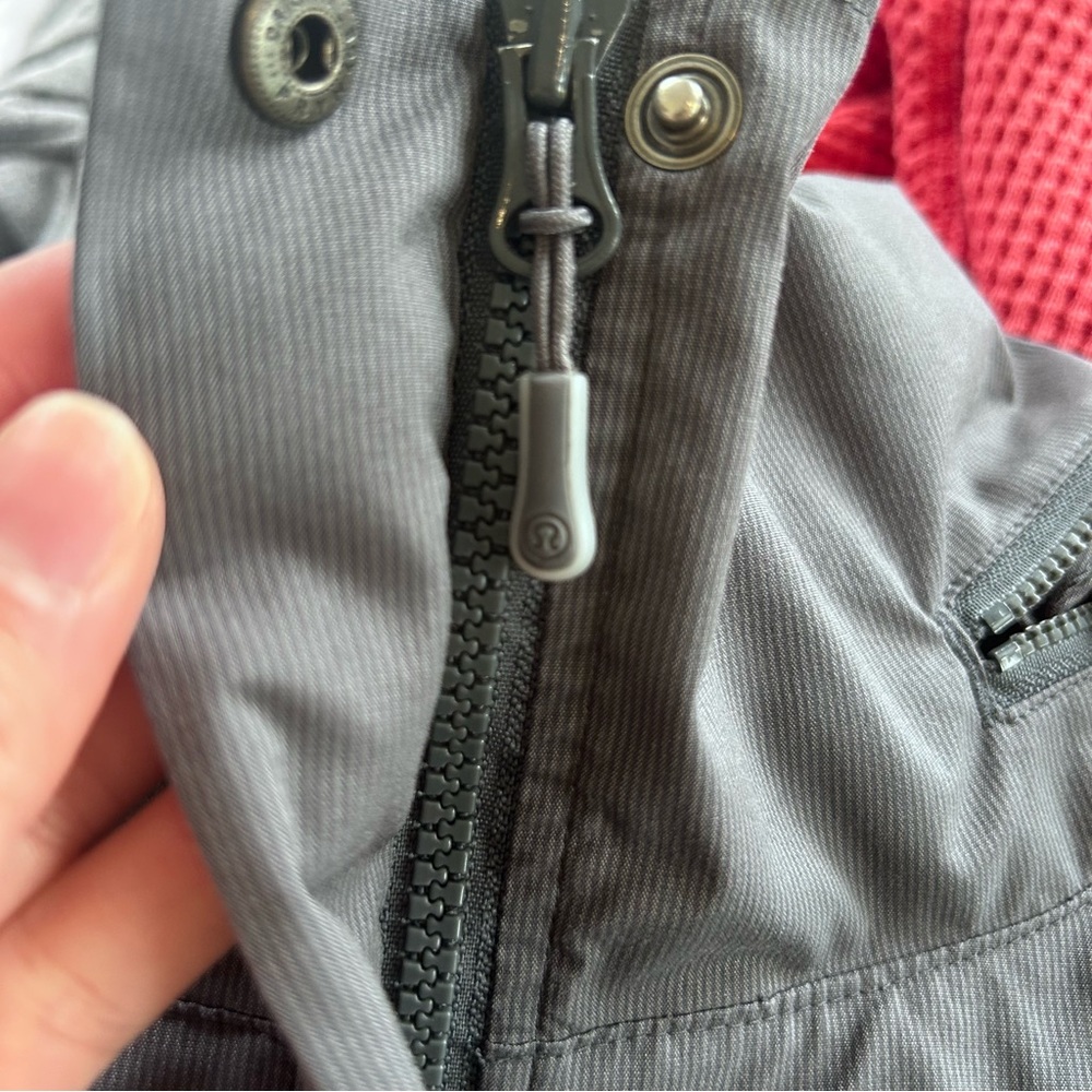 Lululemon Jacket - Picture 11 of 14
